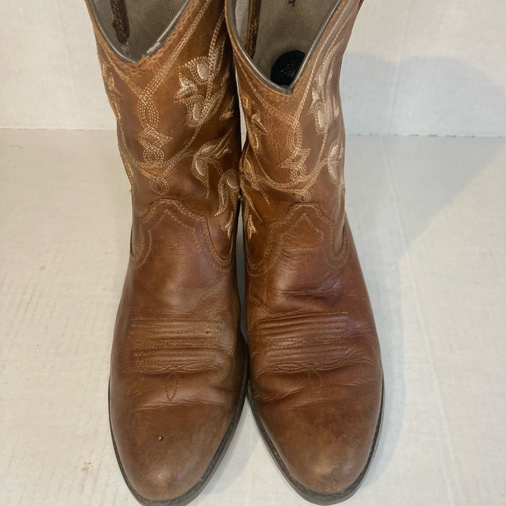 Ariat Tan Embroidered Heeled Boots